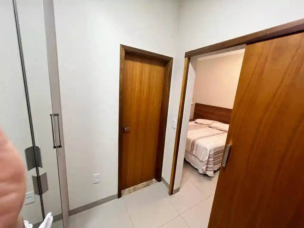 Casa de Condomínio com 3 quartos à venda, 253m² — foto 15 de 22