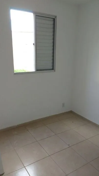 Apartamento com 2 quartos à venda, 60m² — foto 2 de 9