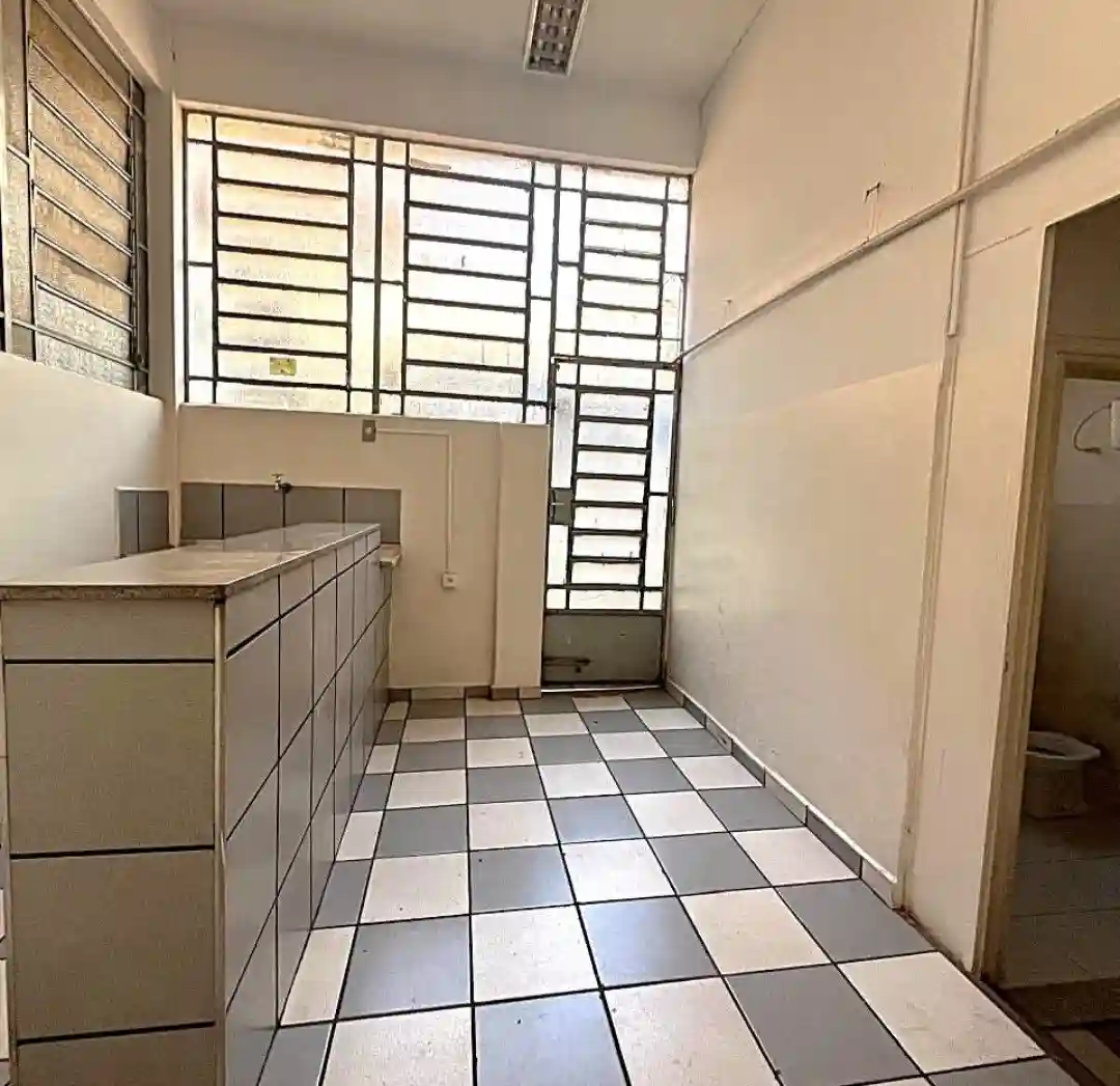 Loja / Salão / Ponto Comercial  para aluguel, 70m² — foto 8 de 9