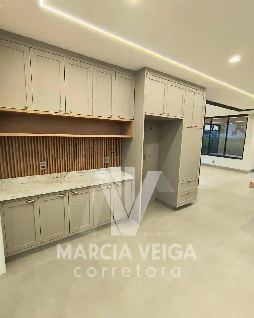 Casa de Condomínio com 3 quartos à venda, 377m² — foto 16 de 28