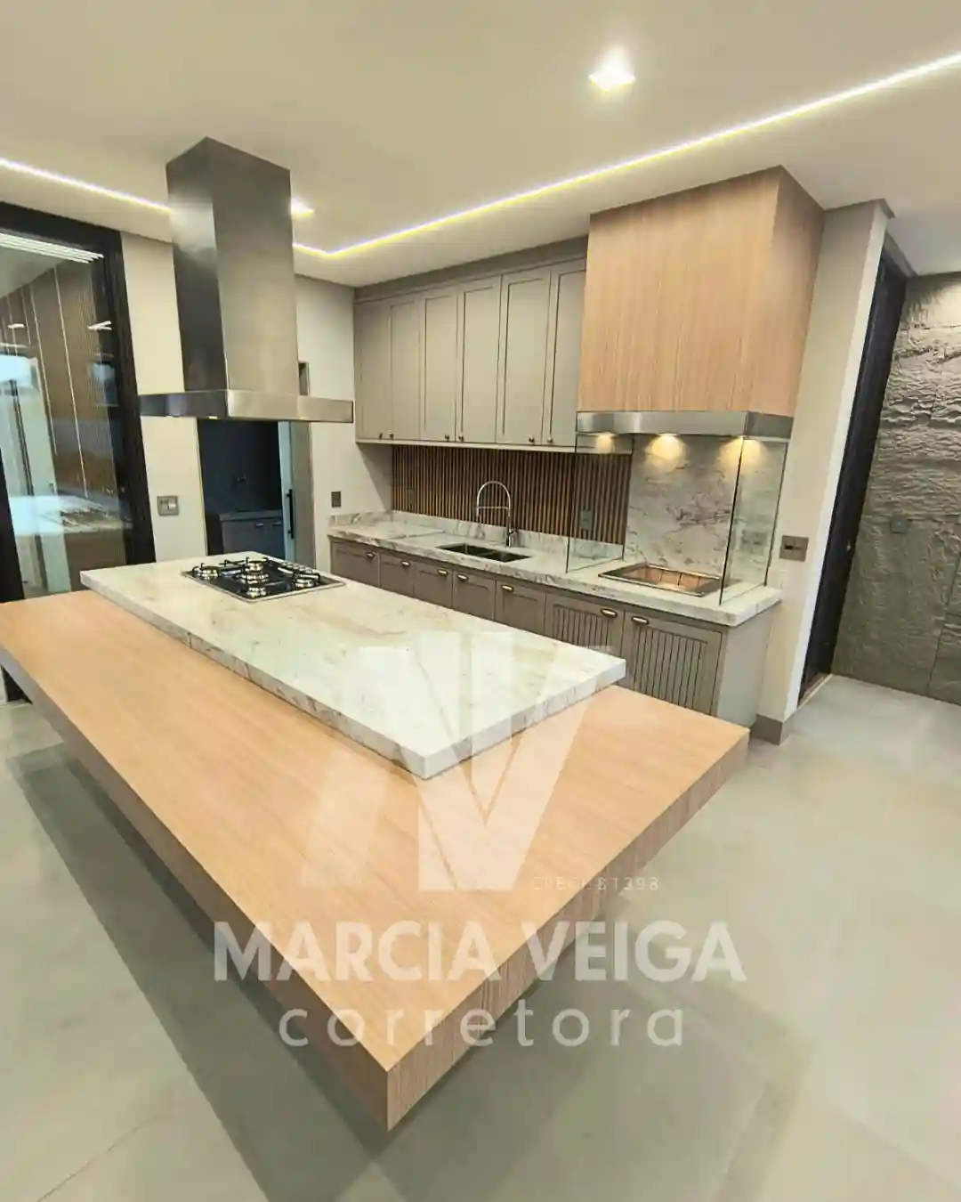 Casa de Condomínio com 3 quartos à venda, 377m² — foto 15 de 28
