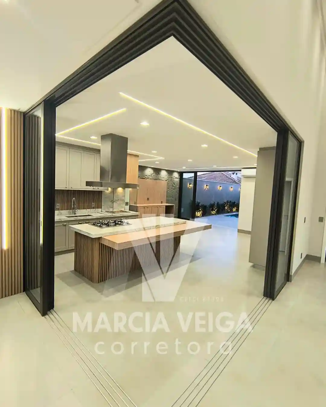 Casa de Condomínio com 3 quartos à venda, 377m² — foto 21 de 28