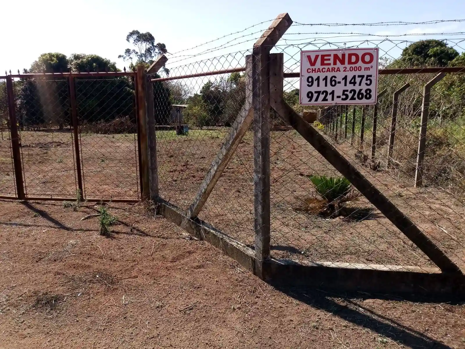 Fazenda / Sítio / Chácara  à venda, 2000m² — foto 1 de 21