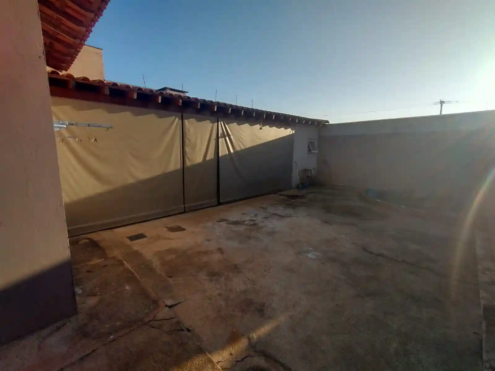 Casa com 2 quartos à venda, 120m² — foto 3 de 9