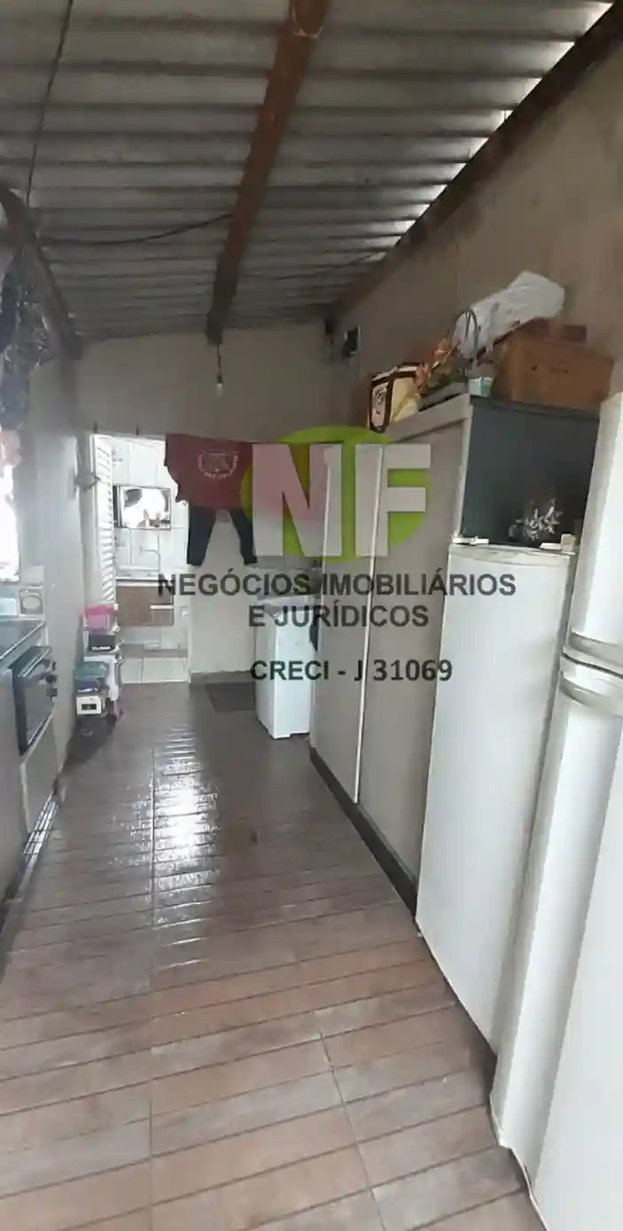 Casa com 3 quartos à venda, 200m² — foto 9 de 14