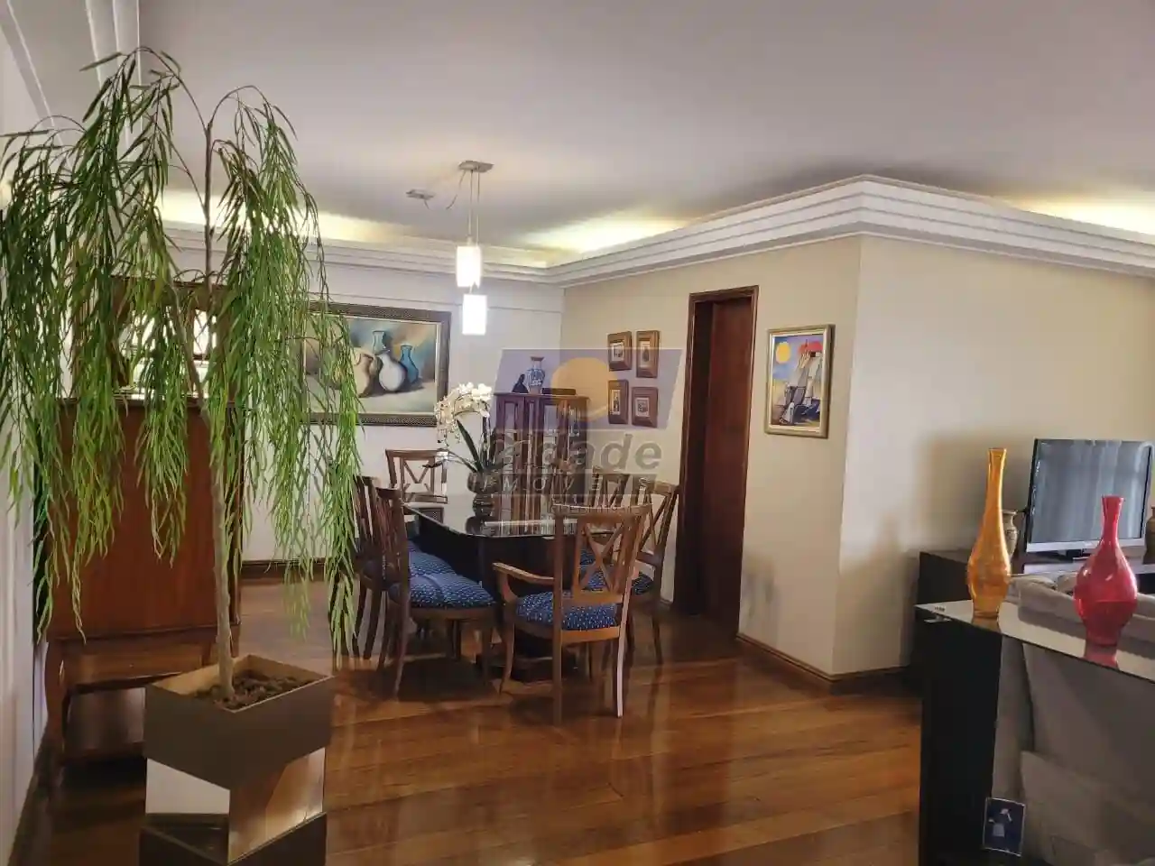 Apartamento com 3 quartos à venda, 185m² — foto 2 de 19