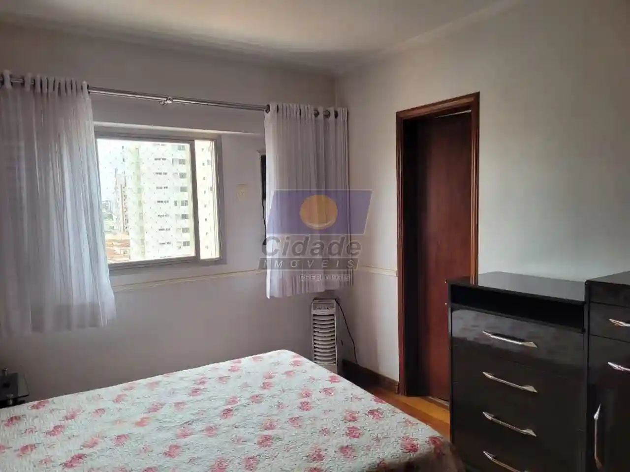 Apartamento com 3 quartos à venda, 185m² — foto 13 de 19