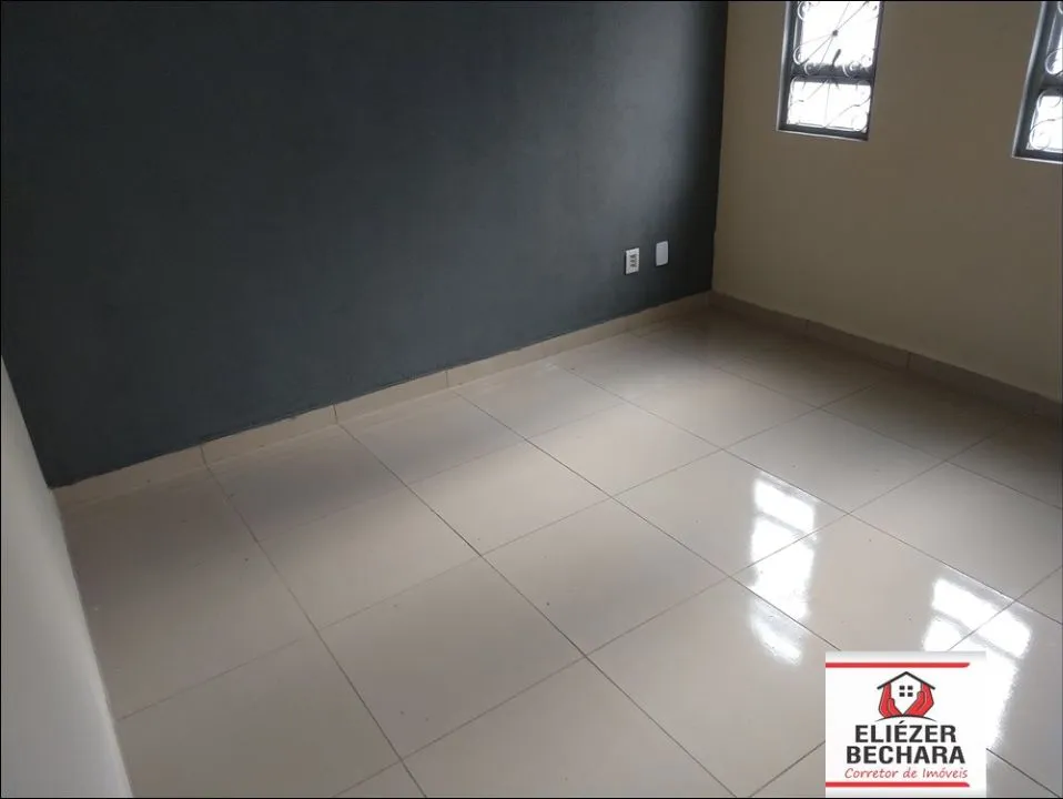 Casa à venda — foto 3 de 10