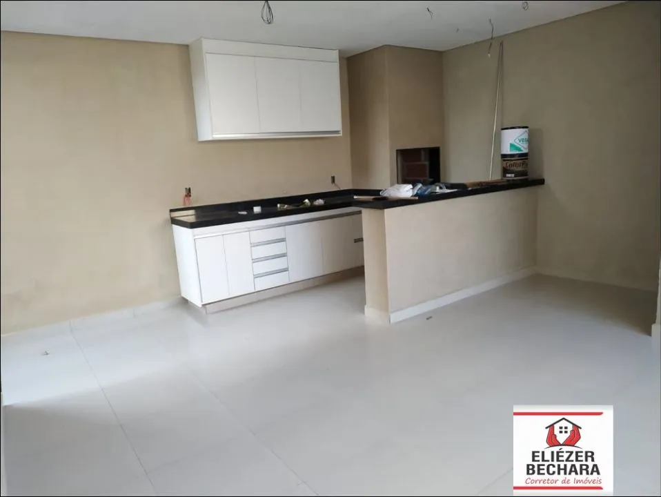 Casa à venda — foto 8 de 9