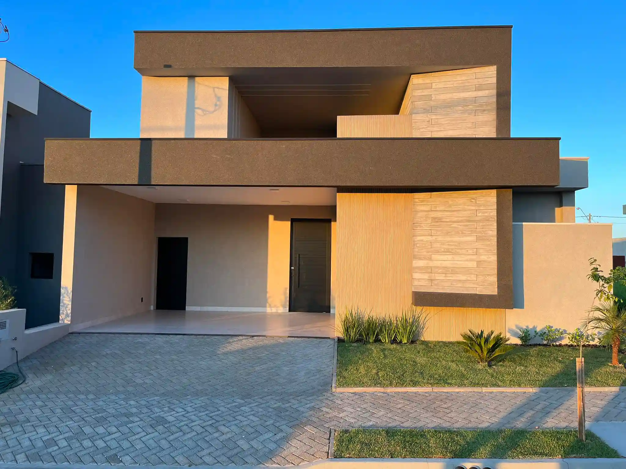 Casa de Condomínio à venda — foto 1 de 22