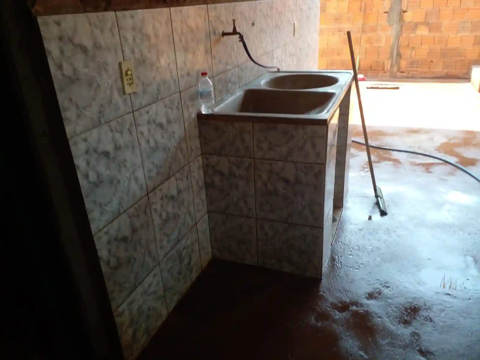Casa com 2 quartos à venda, 360m² — foto 4 de 6