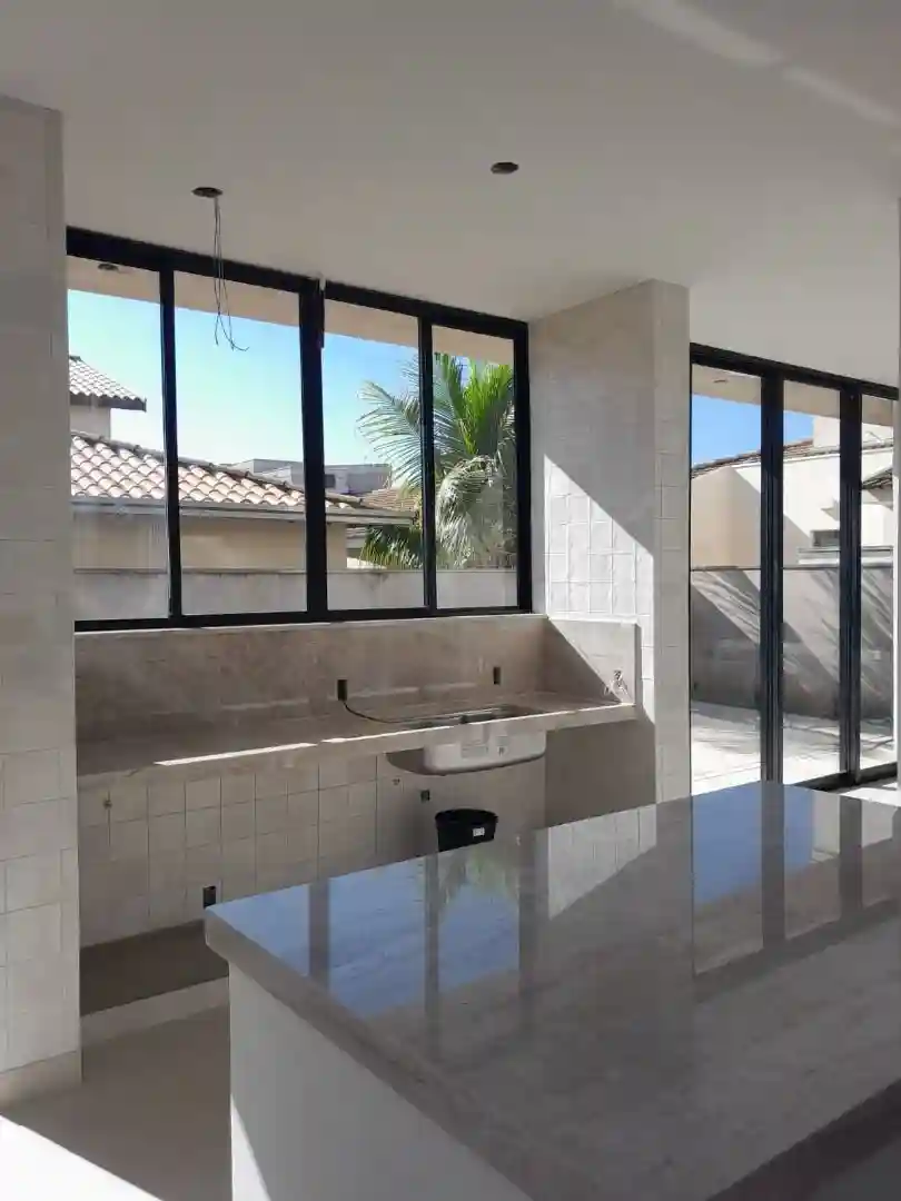Casa de Condomínio com 3 quartos à venda, 400m² — foto 11 de 21