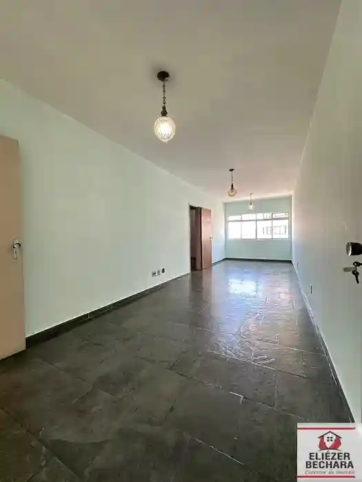 Apartamento com 2 quartos à venda, 75m² — foto 2 de 23