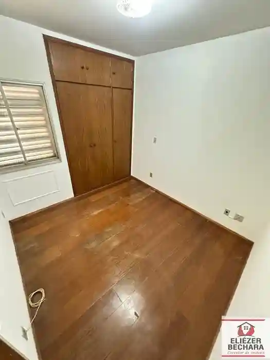 Apartamento com 2 quartos à venda, 75m² — foto 16 de 23
