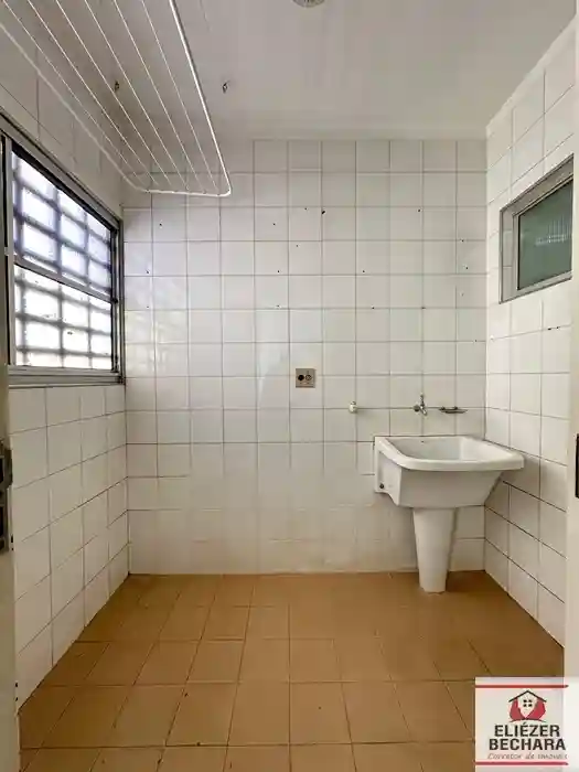 Apartamento com 2 quartos à venda, 75m² — foto 13 de 23