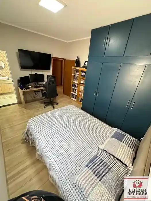 Casa com 5 quartos à venda, 400m² — foto 24 de 33