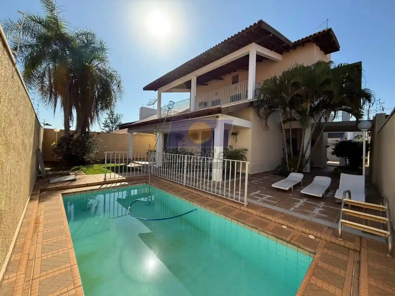 Sobrado com 3 quartos para aluguel, 402m² — foto 2 de 15