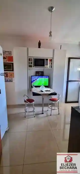 Apartamento com 3 quartos à venda, 86m² — foto 9 de 32