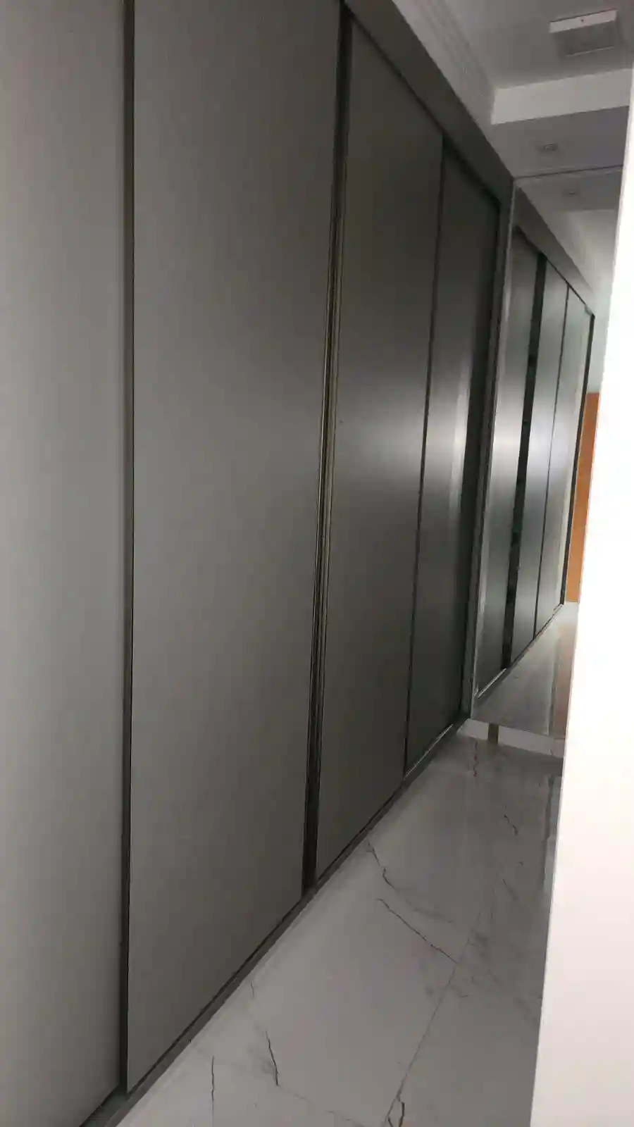 Casa de Condomínio com 3 quartos à venda, 219m² — foto 15 de 27