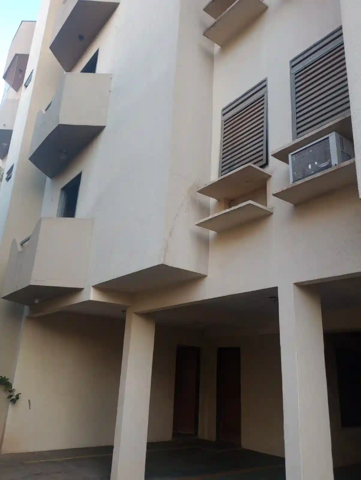 Apartamento com 3 quartos à venda, 90m² — foto 13 de 14