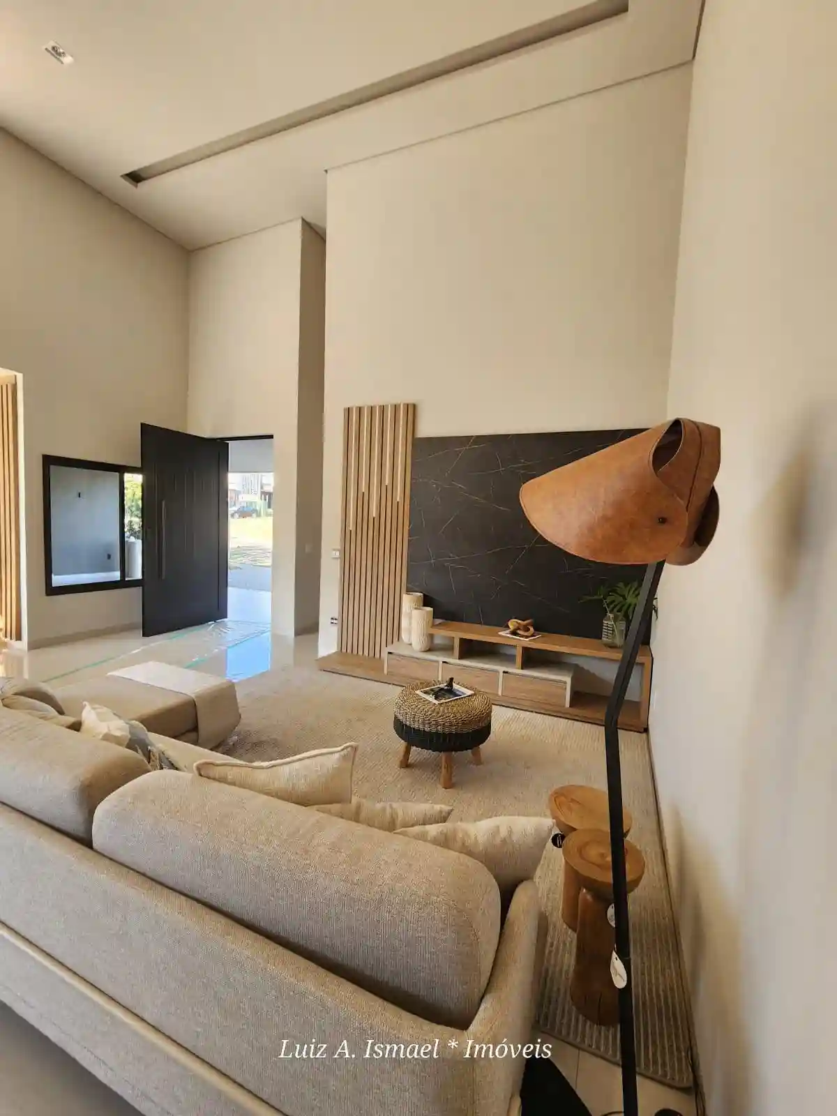 Casa de Condomínio com 3 quartos à venda, 357m² — foto 11 de 28