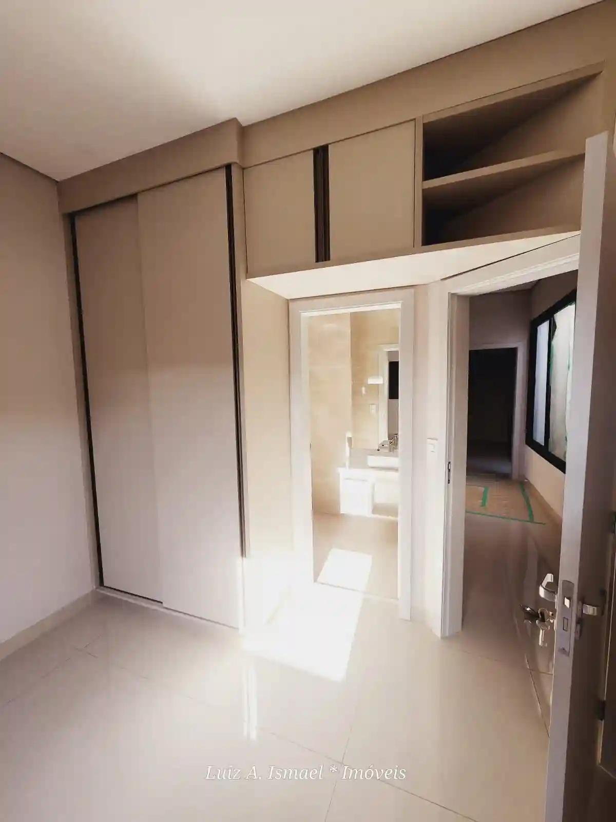Casa de Condomínio com 3 quartos à venda, 357m² — foto 27 de 28