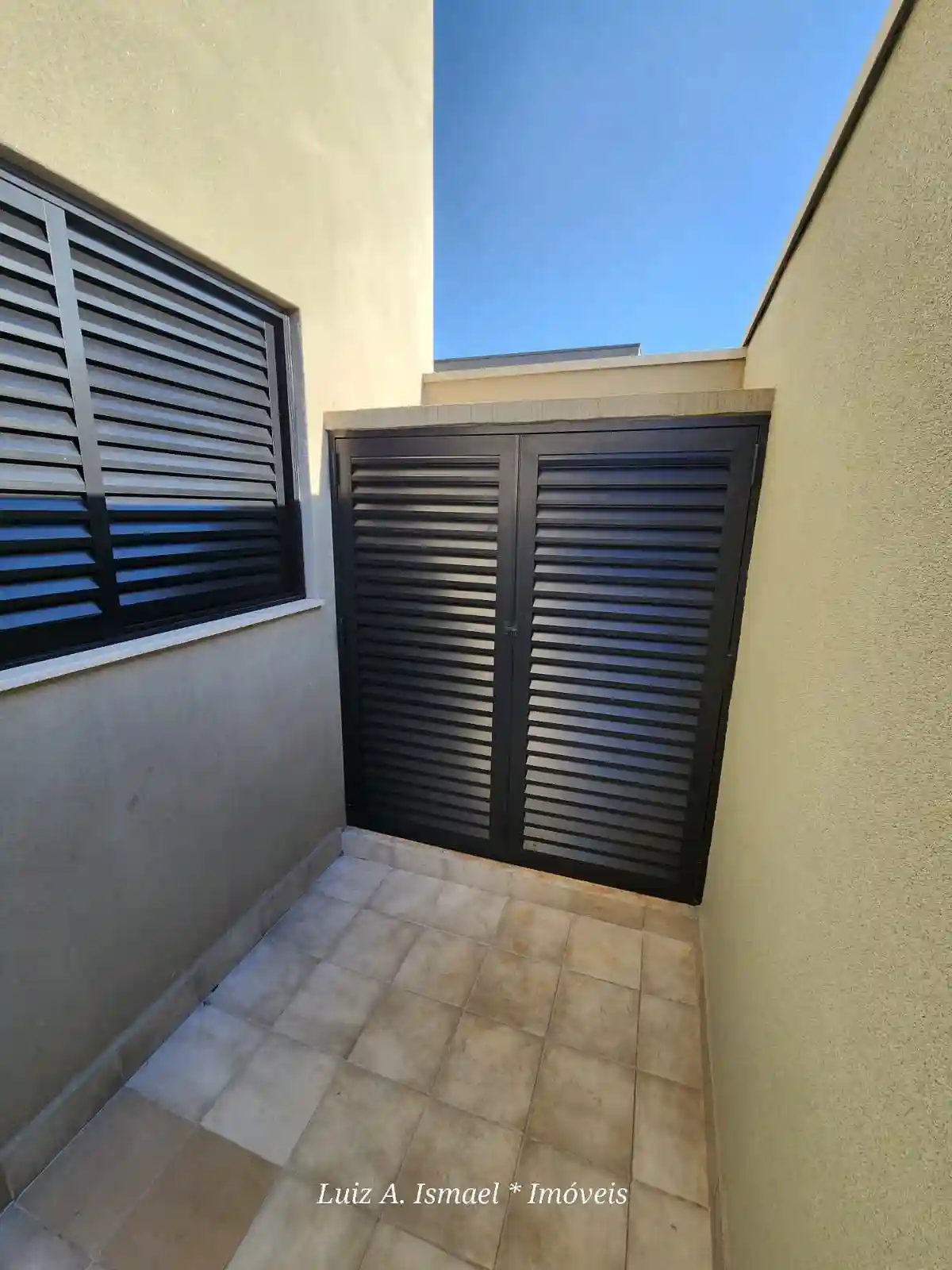 Casa de Condomínio com 3 quartos à venda, 357m² — foto 20 de 28