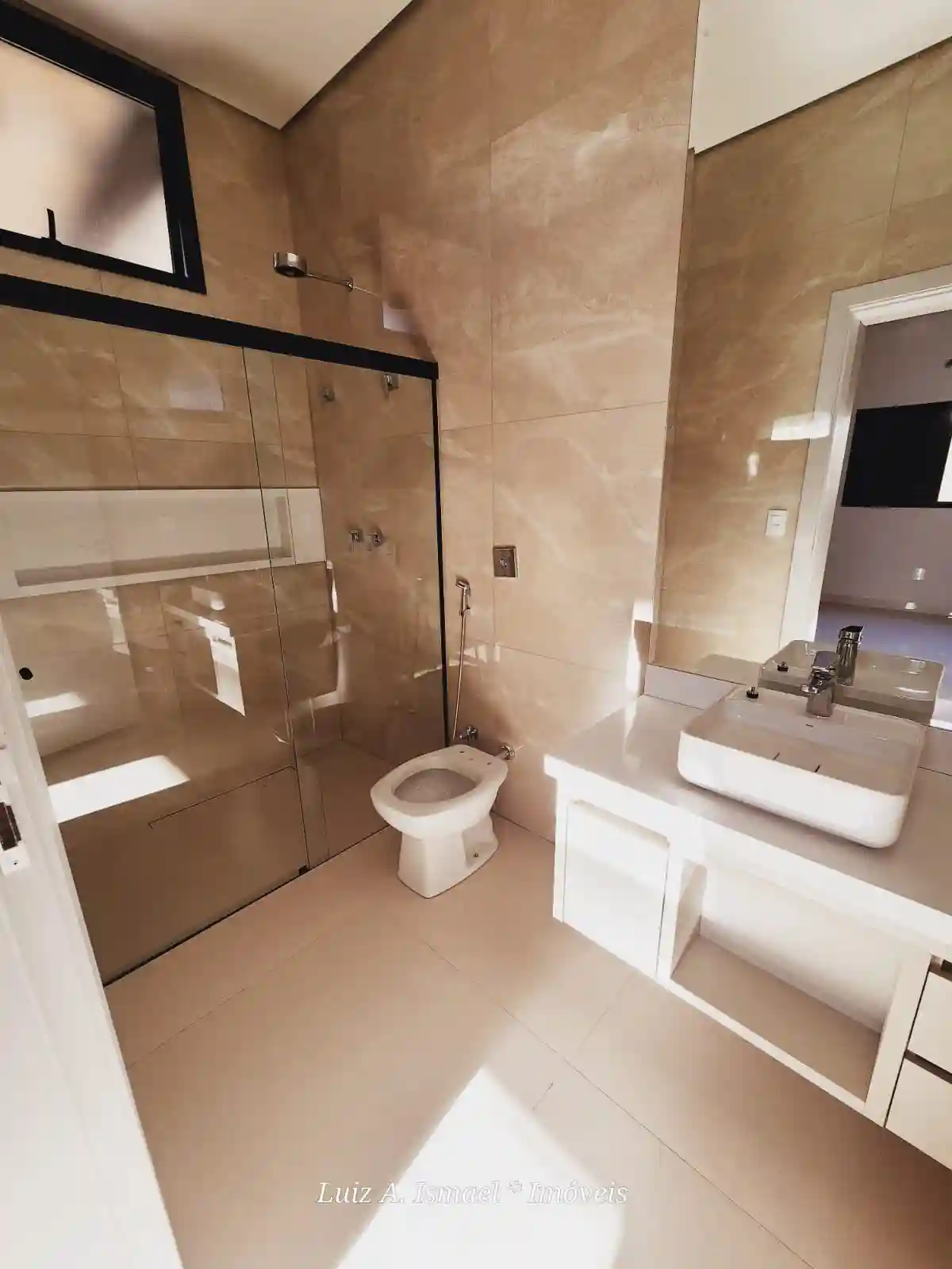 Casa de Condomínio com 3 quartos à venda, 357m² — foto 26 de 28