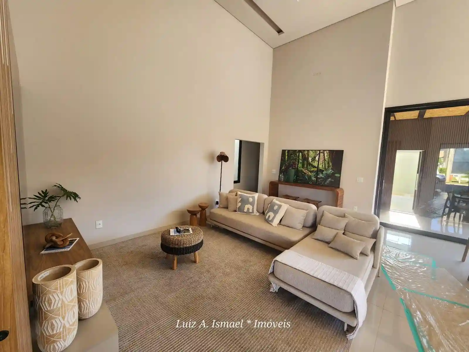 Casa de Condomínio com 3 quartos à venda, 357m² — foto 9 de 28