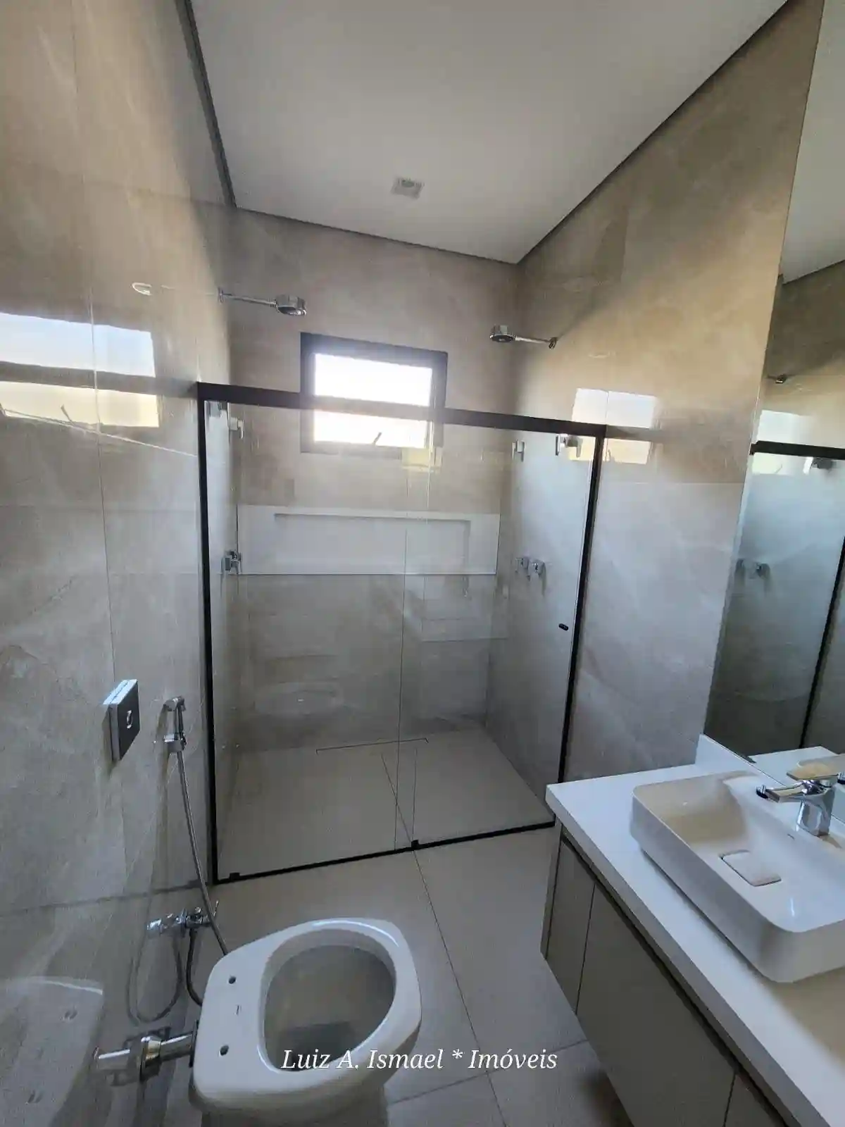 Casa de Condomínio com 3 quartos à venda, 357m² — foto 25 de 28