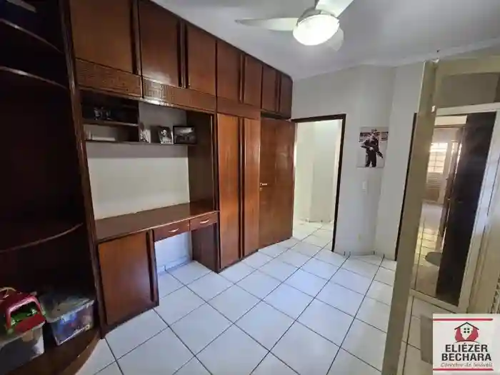 Casa com 2 quartos à venda, 217m² — foto 9 de 16