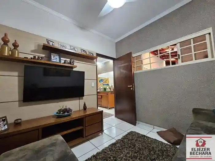 Casa com 2 quartos à venda, 217m² — foto 13 de 16