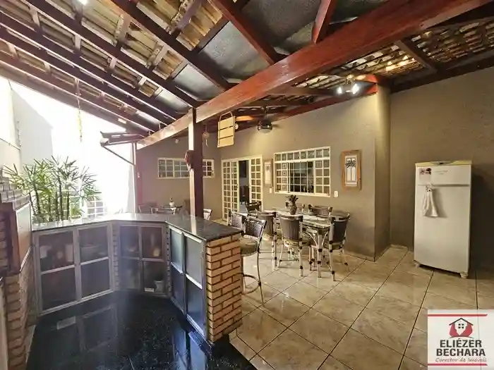 Casa com 2 quartos à venda, 217m² — foto 15 de 16