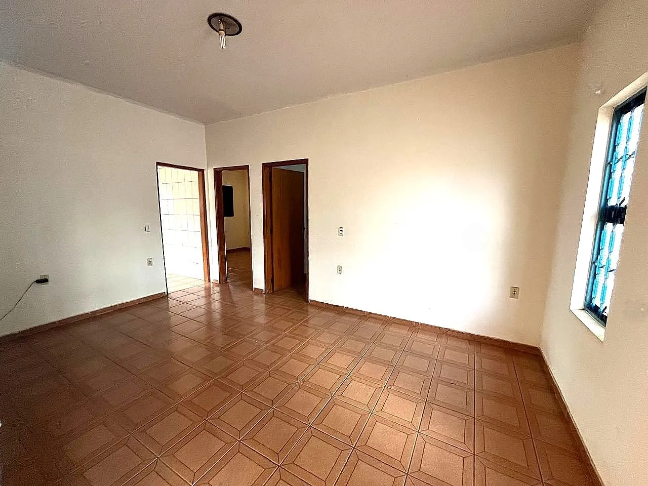 Casa com 2 quartos para aluguel, 70m² — foto 4 de 16