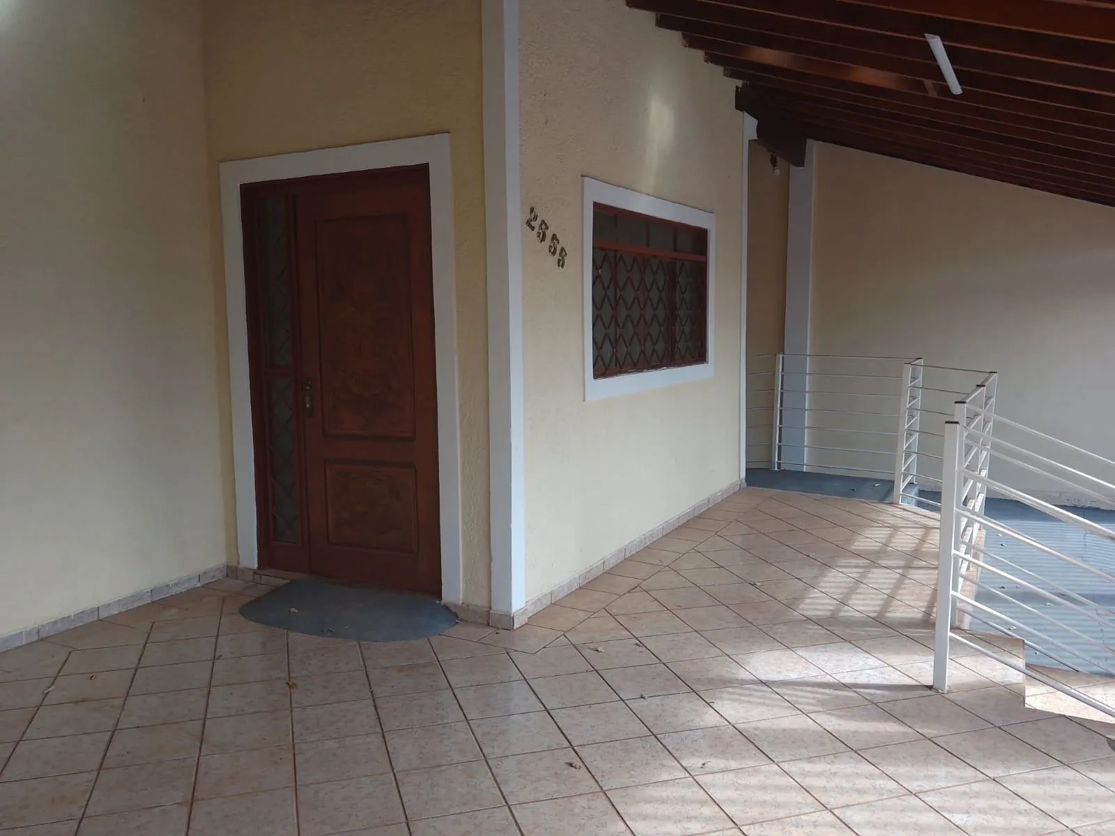 Casa com 3 quartos para aluguel, 150m² — foto 8 de 23