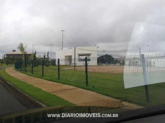 Terreno / Lote / Condomínio à venda — foto 4 de 6