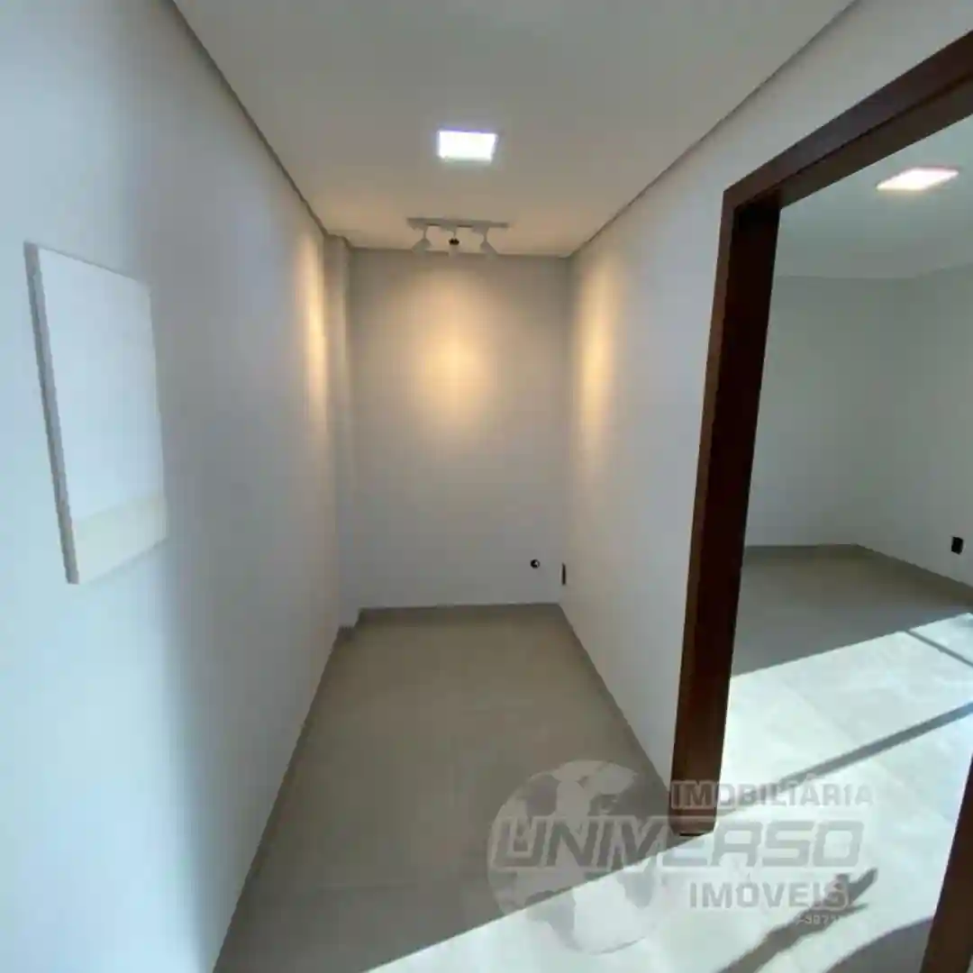 Casa com 3 quartos à venda, 237m² — foto 16 de 31
