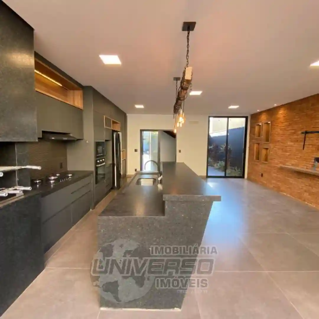 Casa com 3 quartos à venda, 237m² — foto 10 de 31