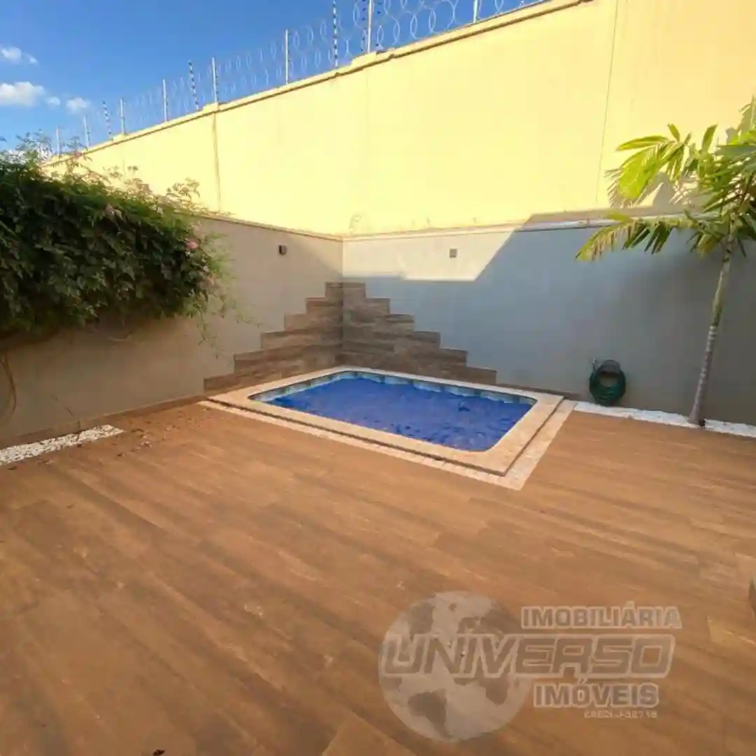 Casa com 3 quartos à venda, 237m² — foto 29 de 31
