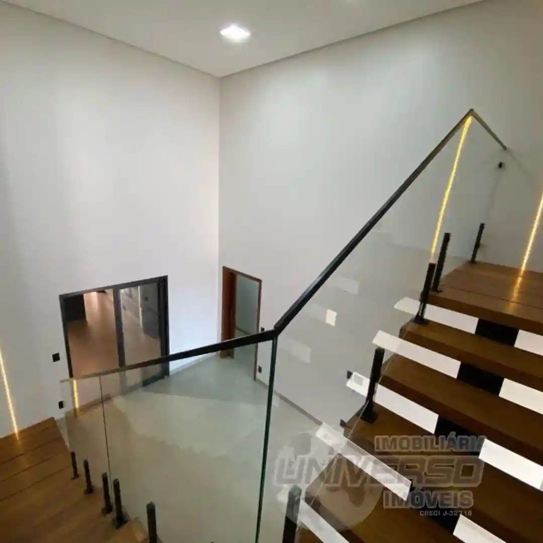 Casa com 3 quartos à venda, 237m² — foto 15 de 31