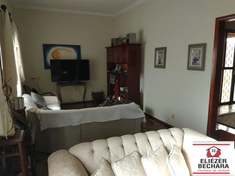 Casa à venda — foto 5 de 8