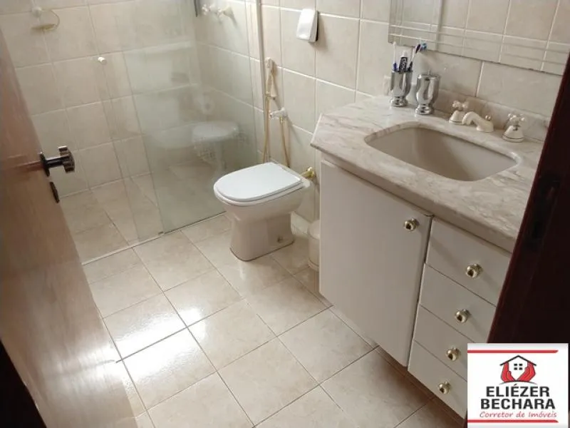 Casa à venda — foto 6 de 8
