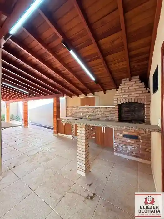 Casa com 3 quartos à venda, 173m² — foto 20 de 27