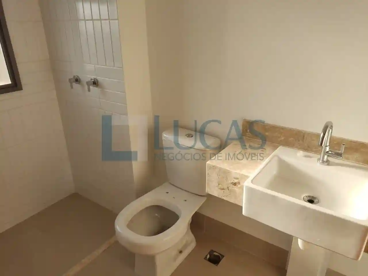 Apartamento com 3 quartos à venda, 127m² — foto 9 de 10