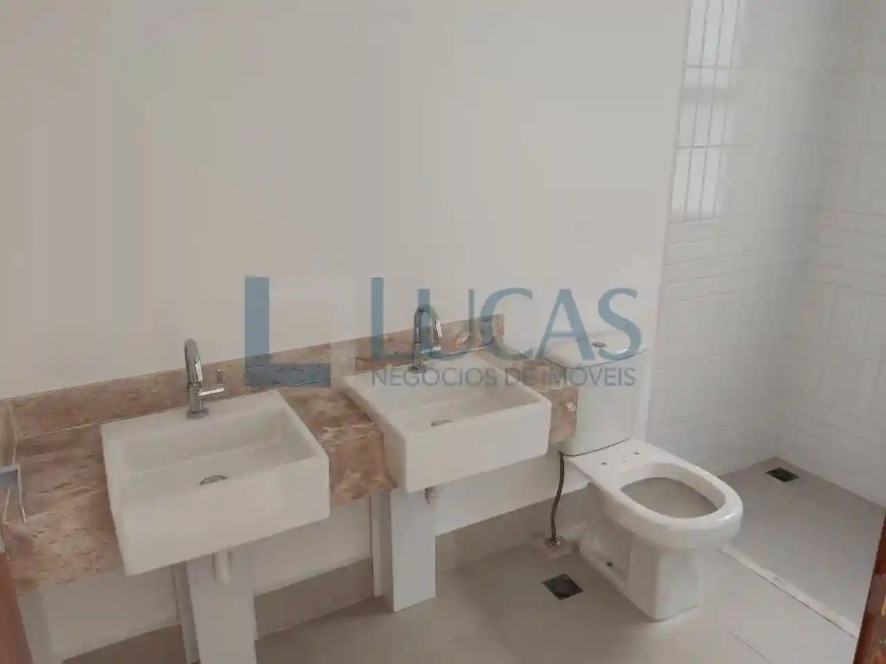 Apartamento com 3 quartos à venda, 127m² — foto 3 de 10