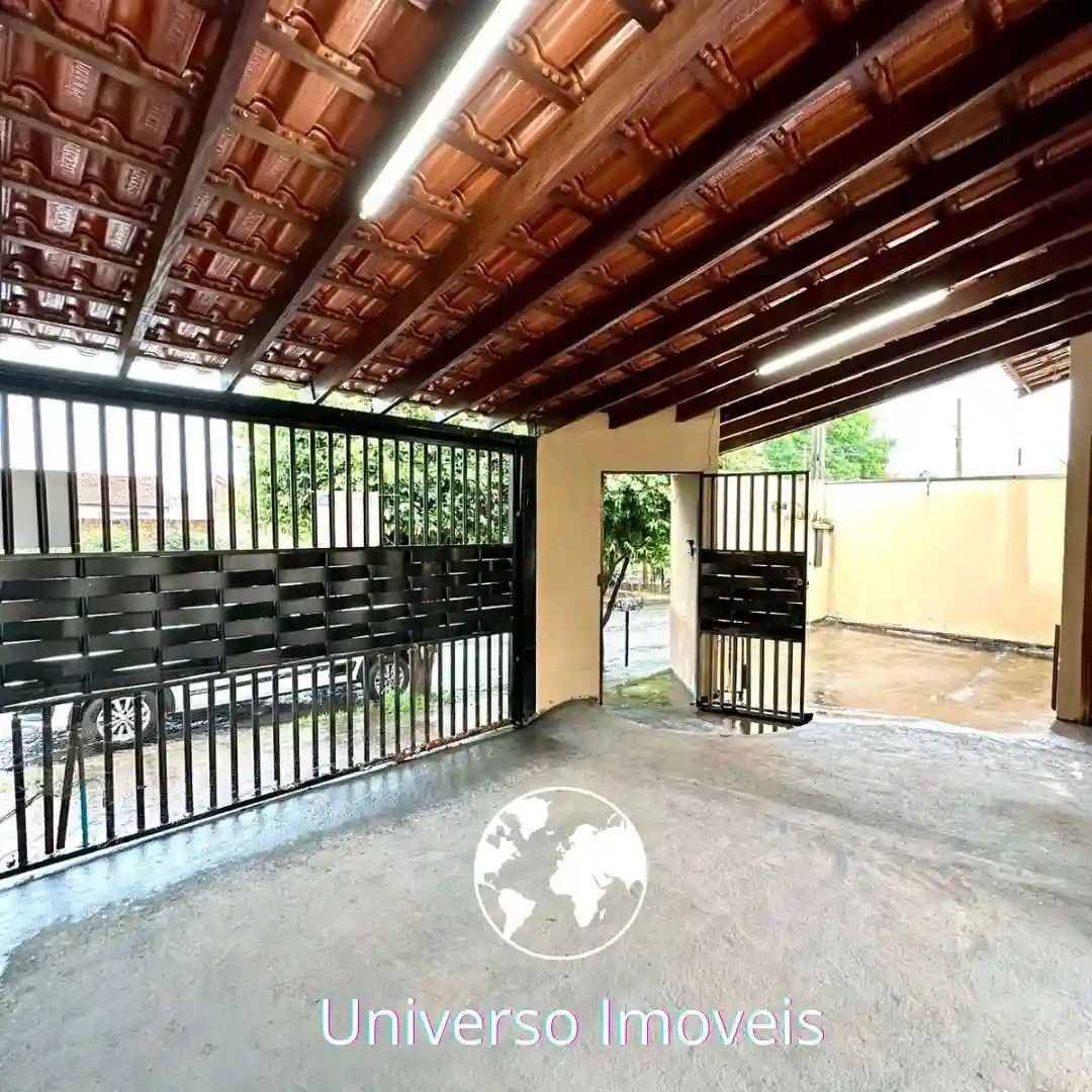 Casa com 2 quartos à venda, 120m² — foto 2 de 14