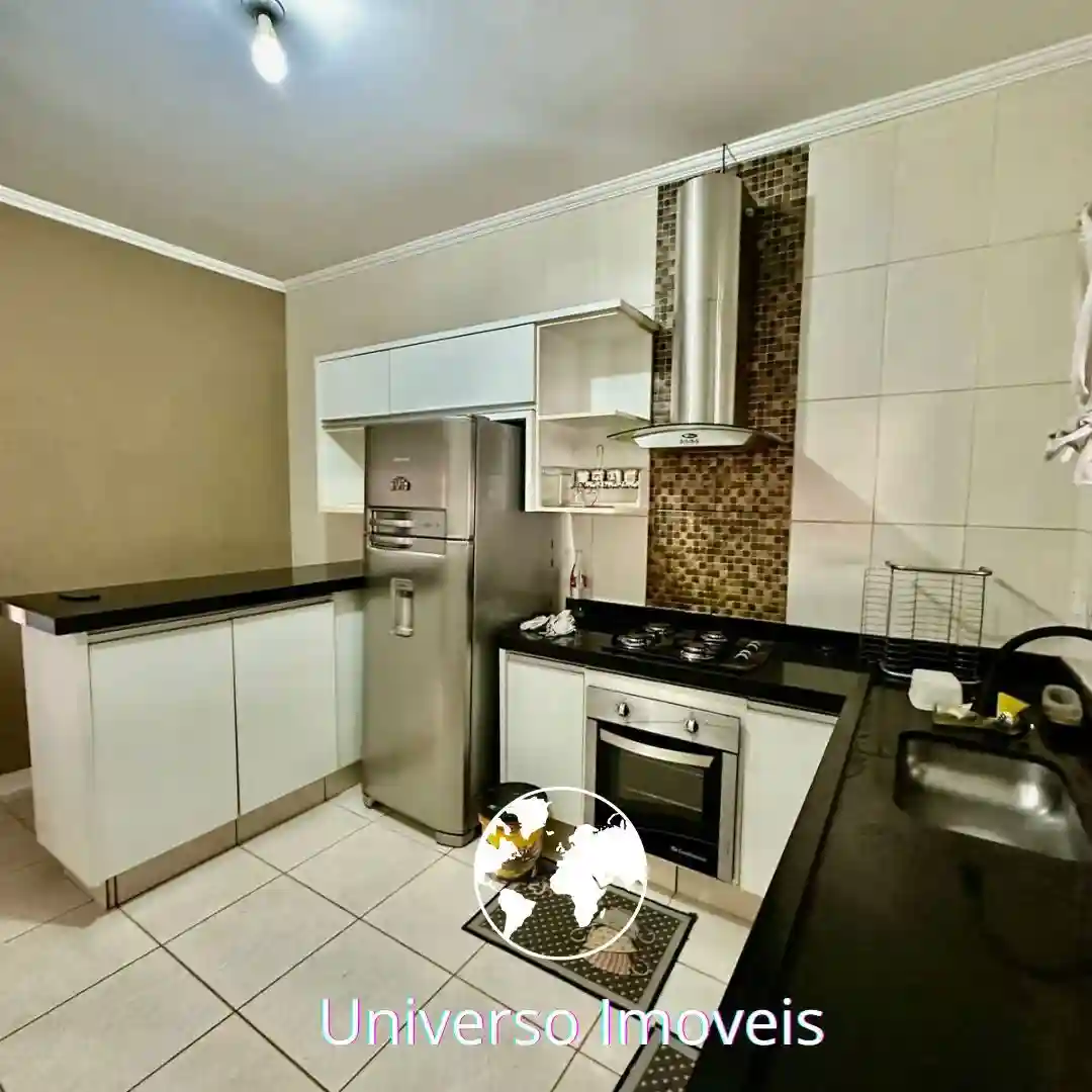 Casa com 2 quartos à venda, 120m² — foto 1 de 14
