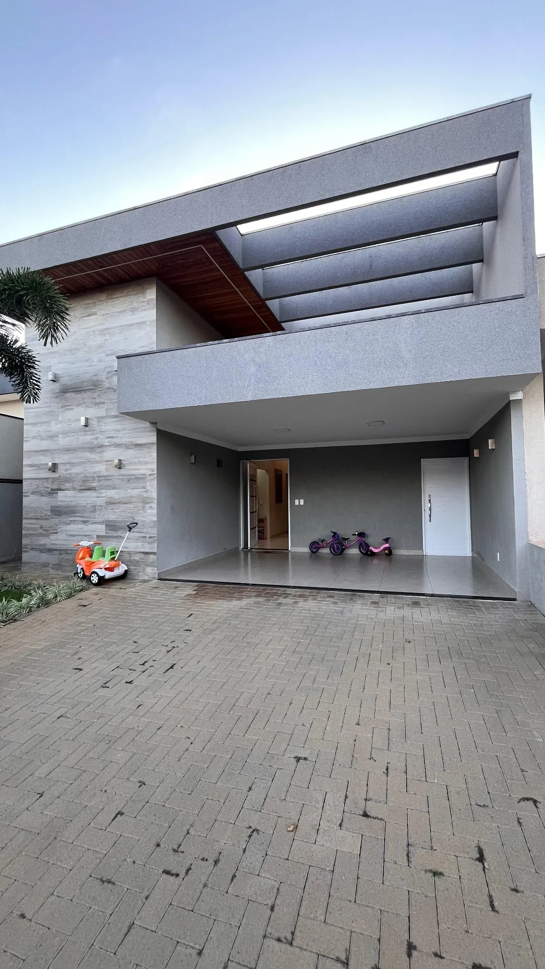 Casa de Condomínio com 3 quartos à venda, 120m² — foto 1 de 25