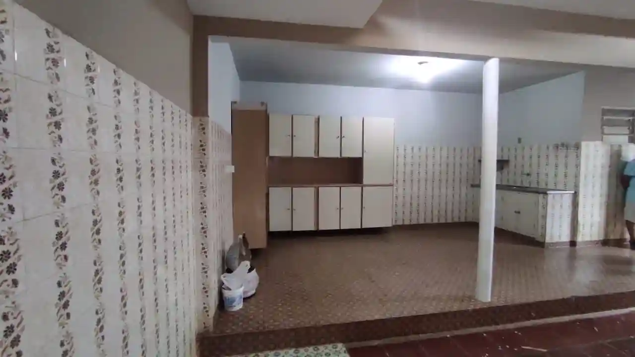 Casa com 3 quartos à venda, 167m² — foto 18 de 24