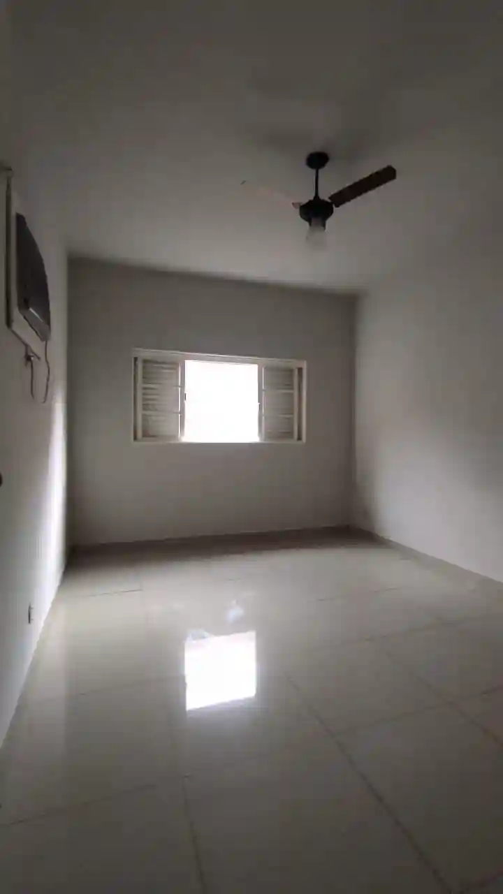 Casa com 3 quartos à venda, 167m² — foto 11 de 24